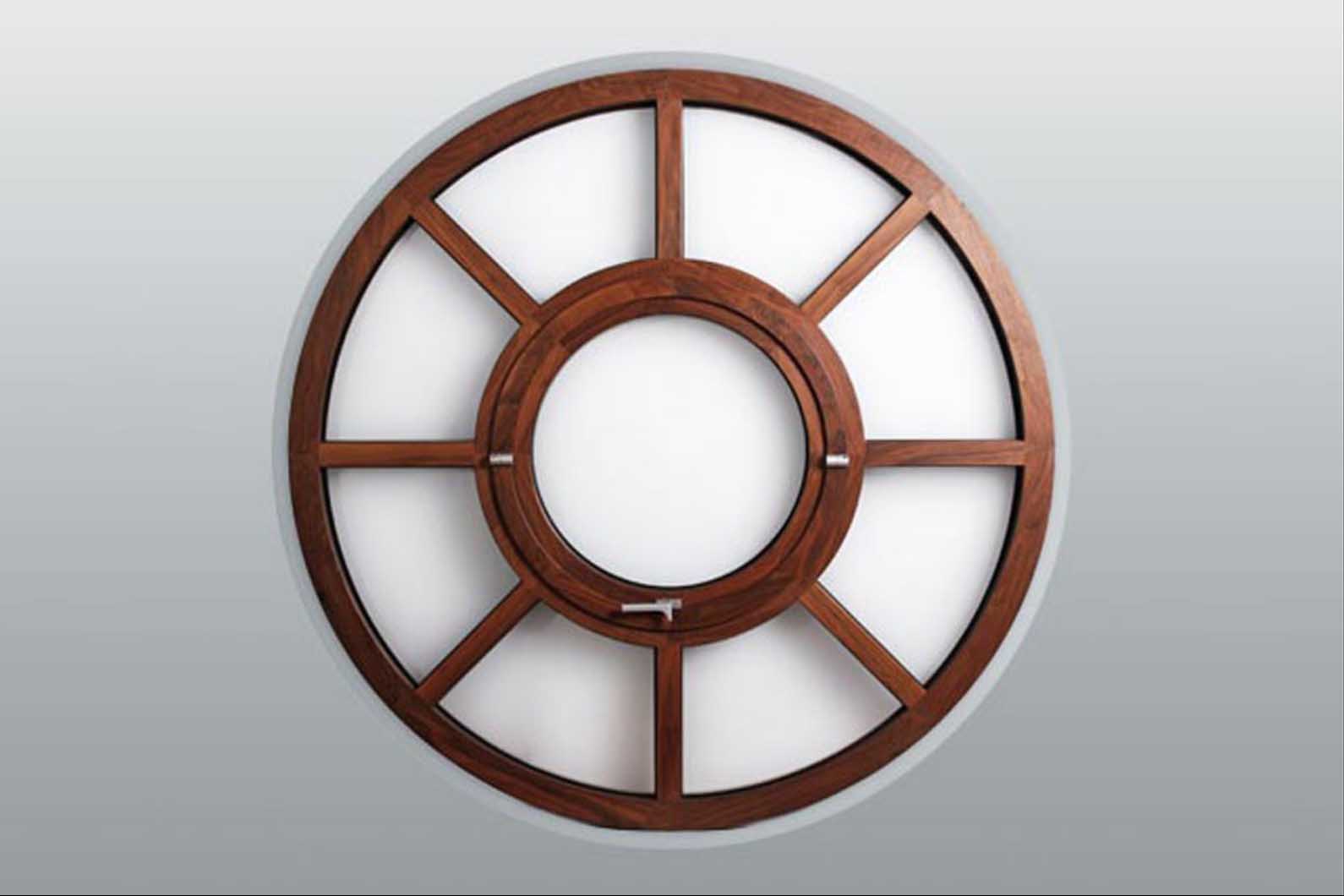 окна круглой формы, вид изнутри